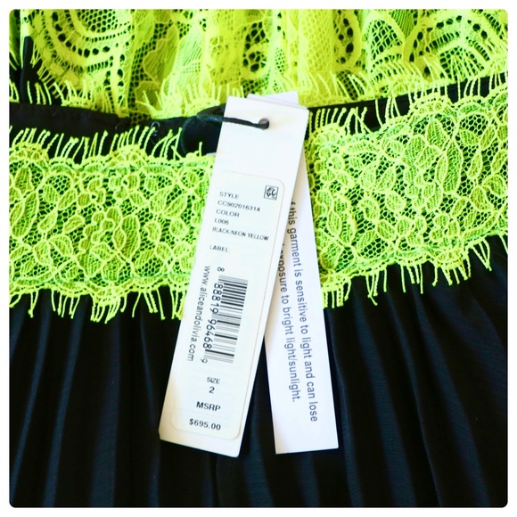 ALICE + OLIVIA Katz Lace Pleated Midi Skirt - Picture 11 of 15